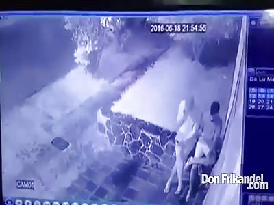 bang bang in outside of a hostel