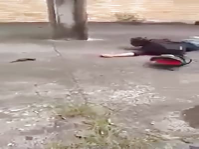 Thief tries to steal and get shoot and still asks the victim for help