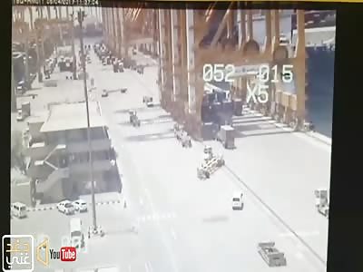 shocking accident in Dubai Port 