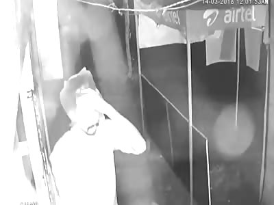 Thiefâ€™s see-through mask was just a thin plastic bag 