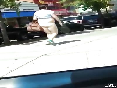 wtf with this lady !!!!!!