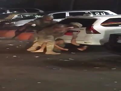 army soldiers from liban beating Syrian