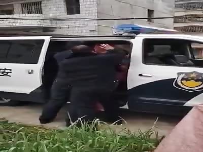 More craziness from the quarantine zone in China. 