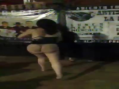 Fat ass stripper attack man 
