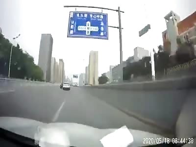 Police man gets crushed 