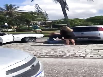 Brazilian women fighting  in street 