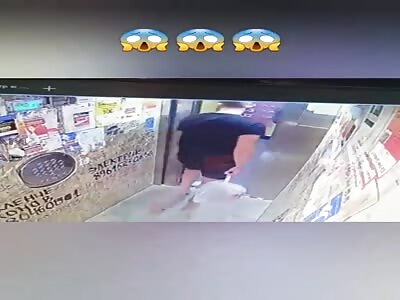 [ Close call ]nearly crushed by elevator 