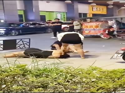 Bad ass prostitute beat the shit out of two another hoe