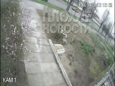 Out of control car kill motorcyclist 