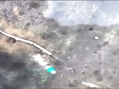 It's raining bomb, hallelujah 