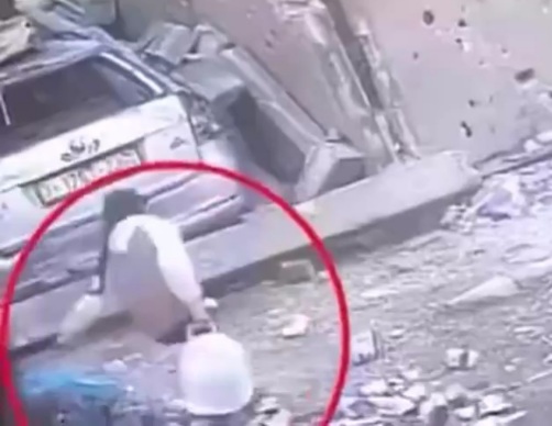 Little Palestinian girl killed by airstrike 