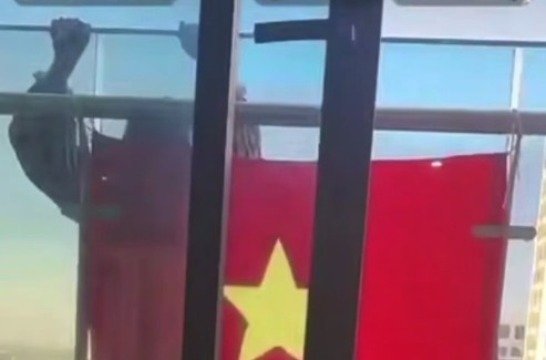 Popular Tiktoker Commits Suicide by Jumping from Apartment 