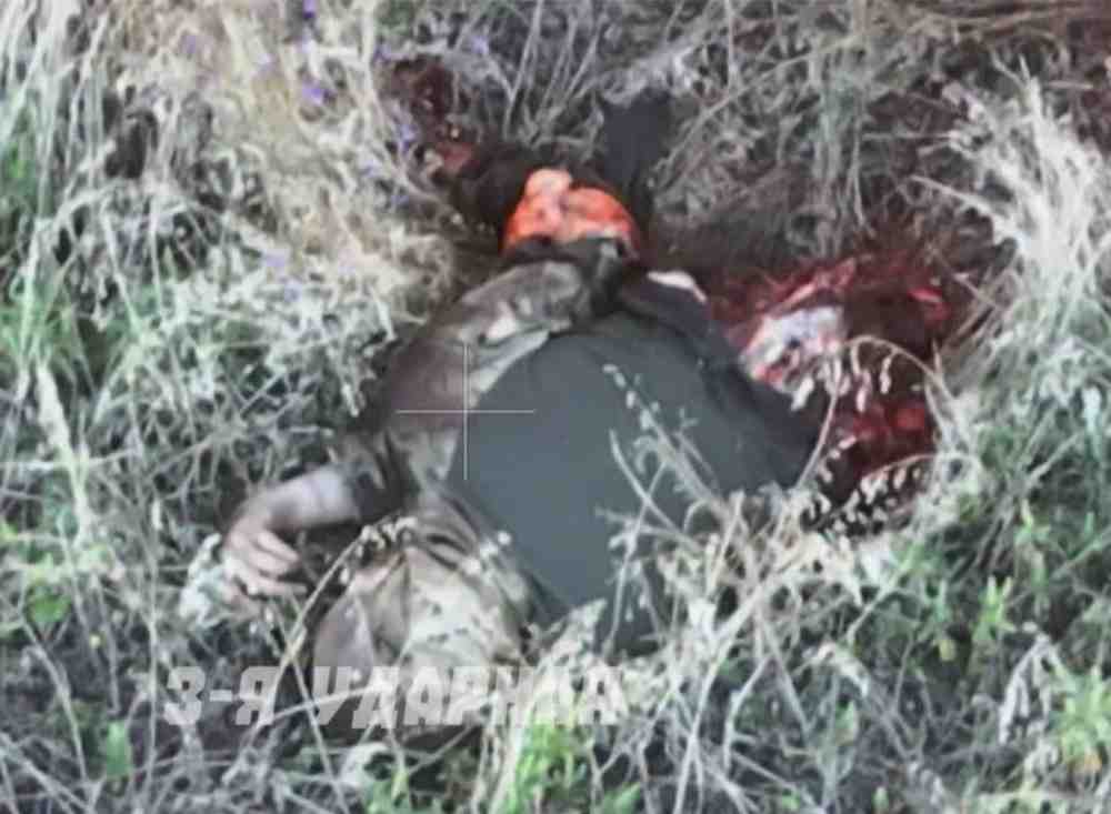 Direct hit splits Ukrainian in half. 