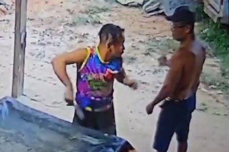 Man Gets Savagely Stabbed To Death After Drunk Confrontation