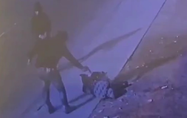 Man Surprised By Two Gunmen, They Shoot Him Dead At Close Range