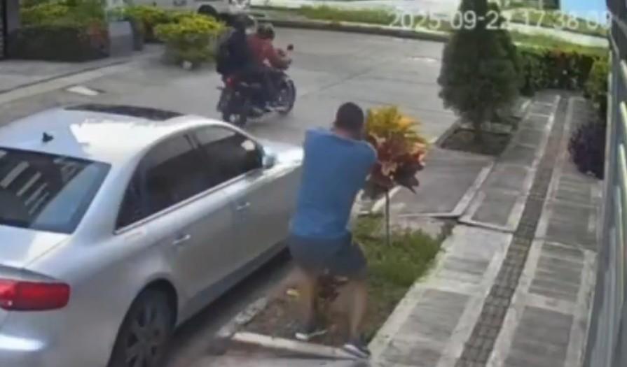 Businessman Opens Fire During Hijacking Attempt