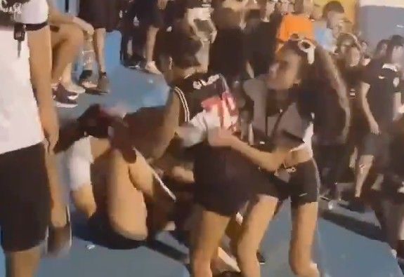 Wild Chicks Get Into A Fight In Stands During Football Game