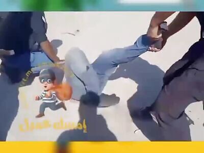 Hamas Crushes Limbs Of Israeli Collaborator 