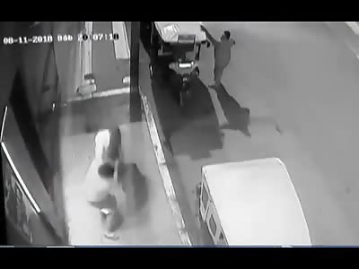 With savage fury, a man hits and sweeps his ex-partner in the middle o