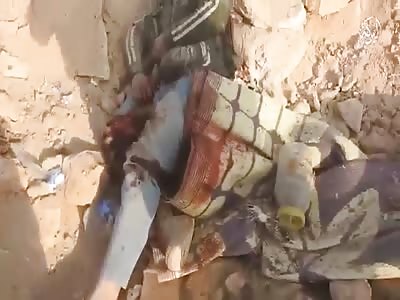 new isis show soldiers executed in battle