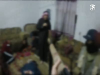 New ISIS Video: Sudden Invasion & Execution of Dozens Captives in Iraq