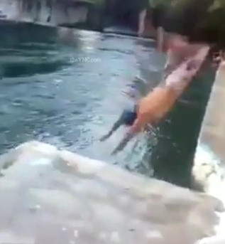 Instant Death by Neck Breaking 