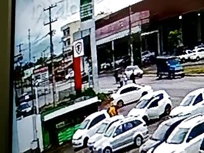 CCTV. EXECUTION   (Man killed by hitmen) 