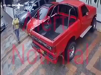 CCTV. EXECUTION   (Man killed by hitmen) 