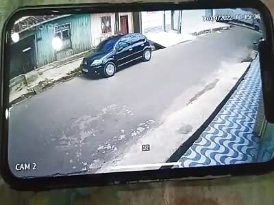 final destination woman dies crushed by public lighting pole 