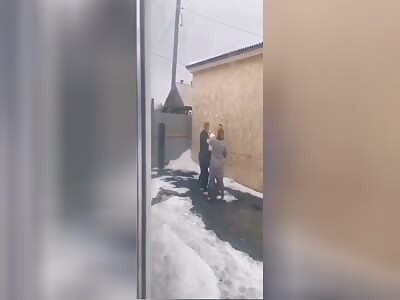 DRUNK RUSSIANS FIGHTING (AND A DOG)