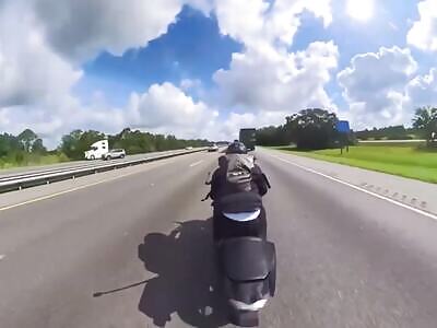 Death on two wheels (compilation)