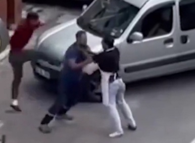 A man defended his wife from a sexual abusing was savagely beaten 