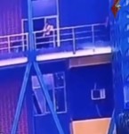 STUDENT FALLS FROM THE 3rd FLOOR OF THE COLLEGE