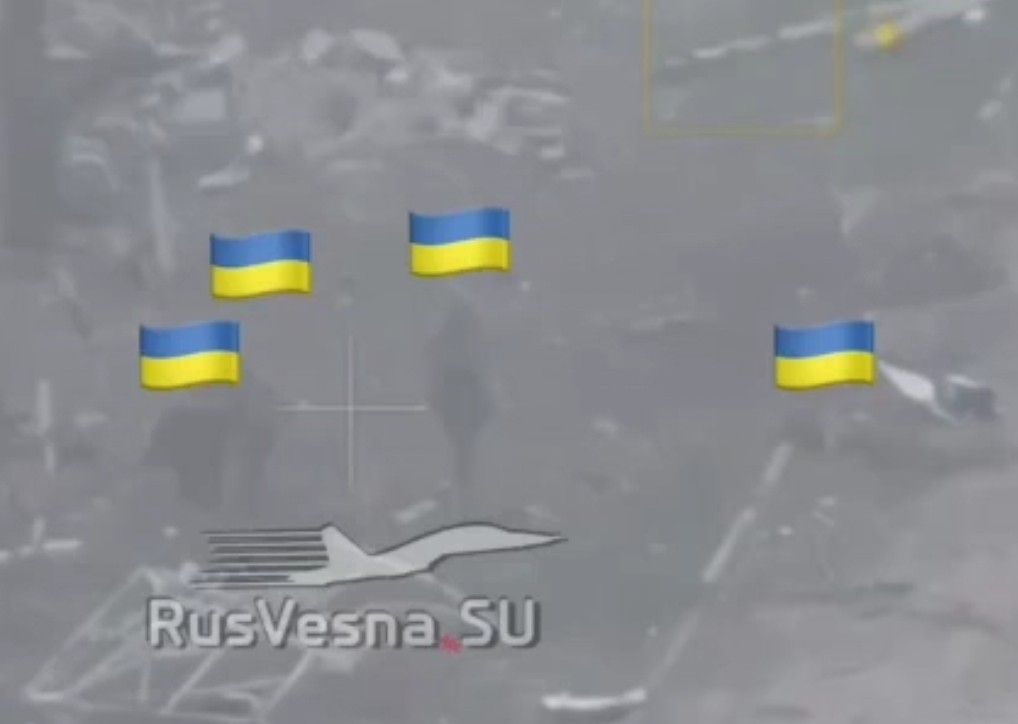 1 Russian vs 4 Ukrainians.