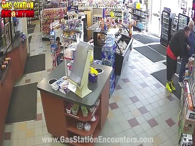 FUNNY SANDWICH THIEF CAUGHT 