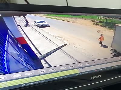 Oblivious Man Gets Squashed 