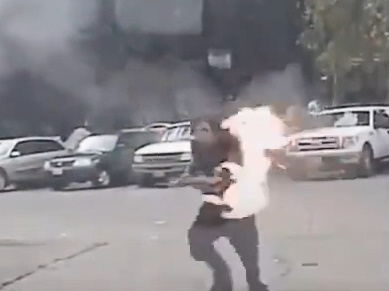 Man In Seattle Attempts To Set Fire To Officer In His Vehicle 