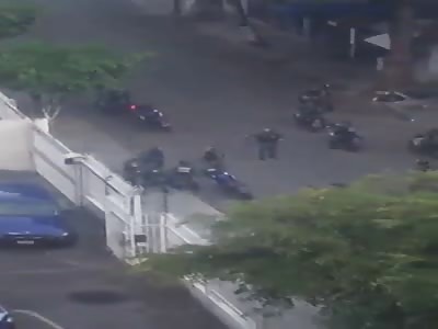 Police shots guy so nearby