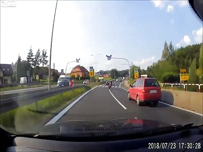 Thevrace ended up in a crash