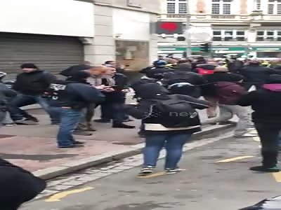 Demonstrators in Lille as 'yellow vest'