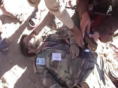  Soldiers of the dead isis after a suicide detonate explosives