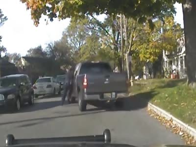  An instant filmed by a police officer appears in the driver 