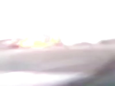 Man films the moments a Saudi missile falls on yemem