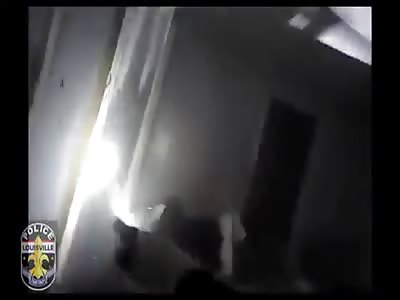louisville-police-video-shows-fatal-shooting-graphic-video