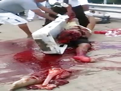 MOTORCYCLIST MAN DIED CRUSHED BY A TRUCK