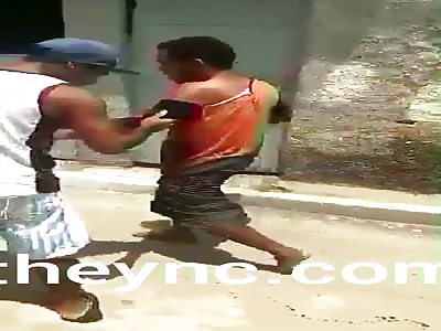 thief get shot on the hand