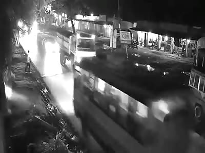 horrific accident arrestd by car