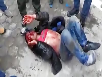  Colombian is beaten for killing a woman