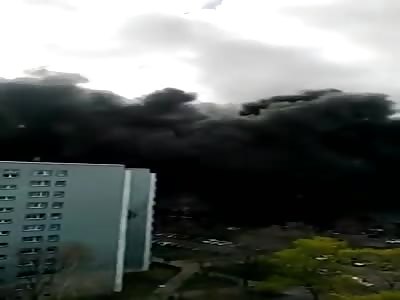 House in Berlin explodes.