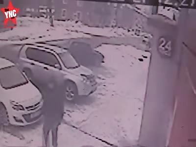 Woman Buried In Avalanche when Leaving Shop